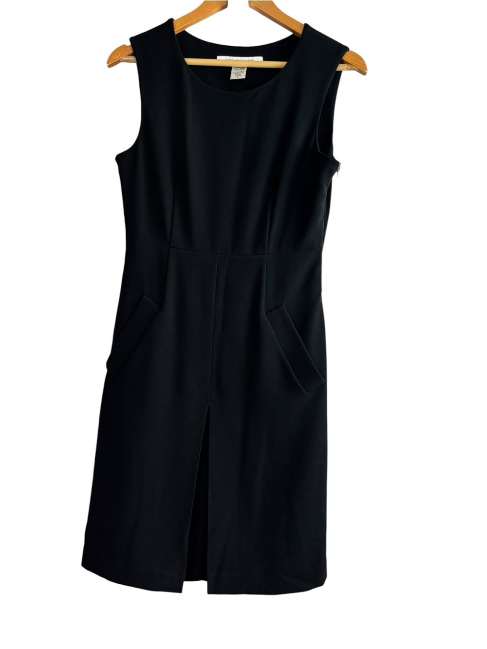 Diane Von Furstenberg Black Side Zip Detail Sleeveless Carpreena Dress Size 6